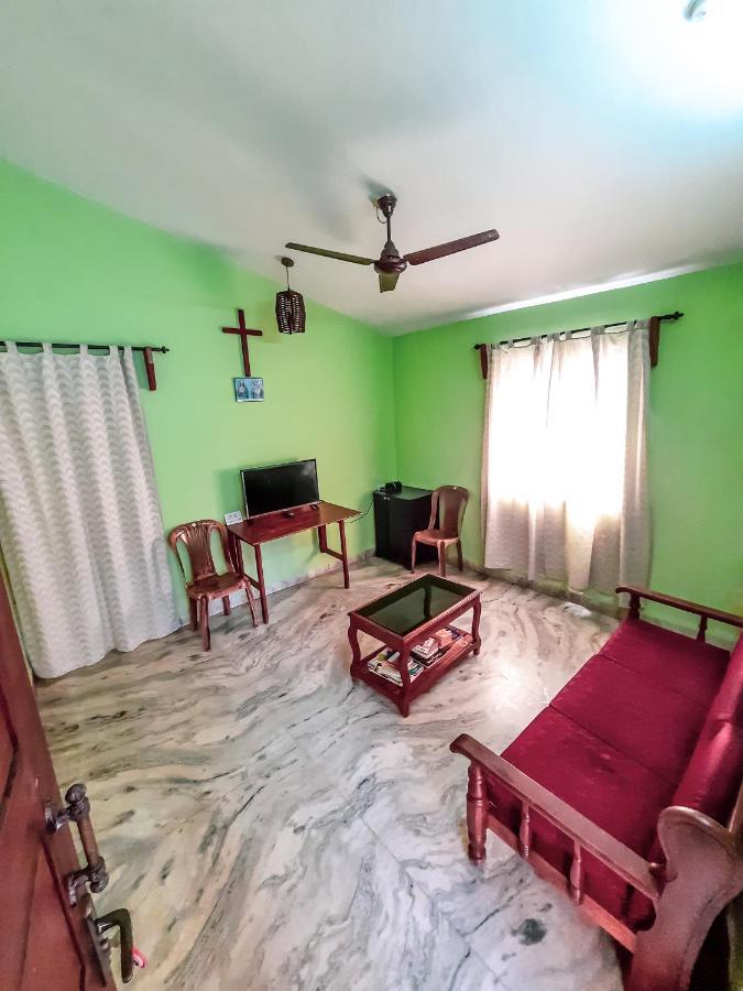 Auslyn Guest House บอกมาโล ภายนอก รูปภาพ